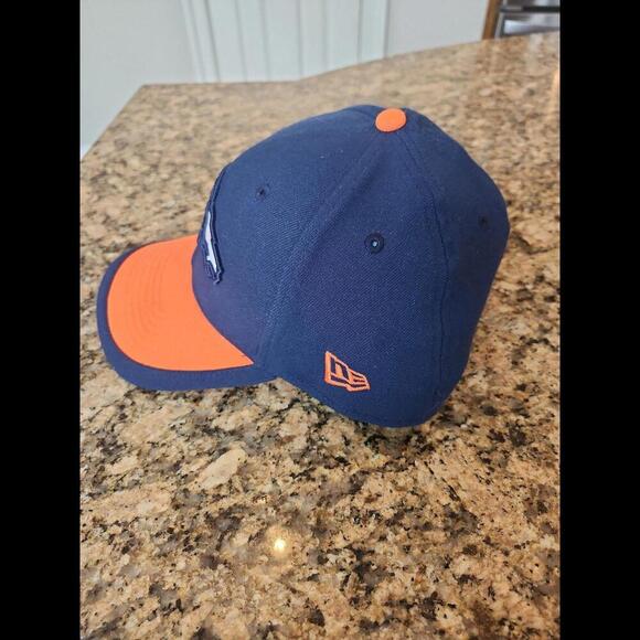 NFL Denver Broncos Thirtynine30 - Picture 2 of 5
